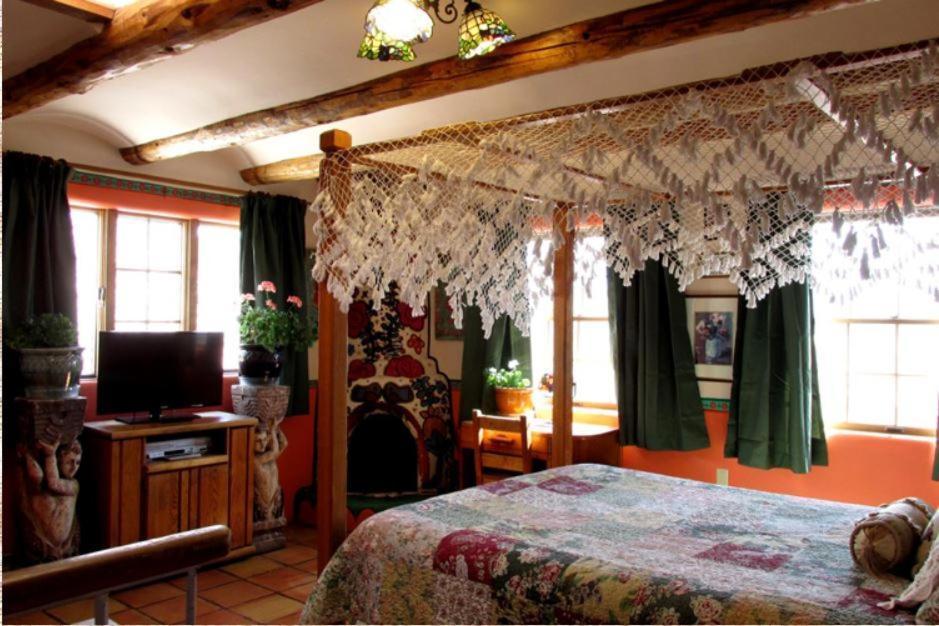 La Dona Luz Inn an Historic B&B Taos Esterno foto