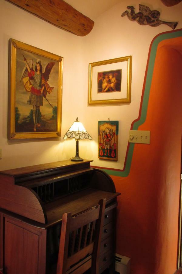 La Dona Luz Inn an Historic B&B Taos Esterno foto